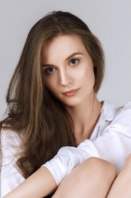 Lia Kalindovskaya 585x878