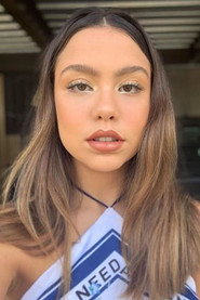 Bruna Carvalho is Nina