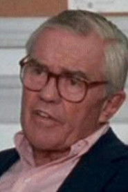 Ira Wheeler as Warren Stinson