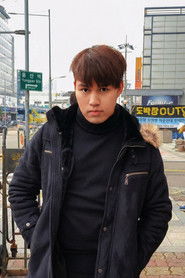 Photo de สุขุม เพ็ชรยิ้ม, qui joue เจ้านายหญิง dans The Tteokbokki Girl’s Sweetheart