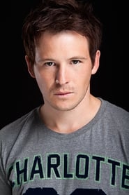 Dean Kirkright as Tom O'Reilly