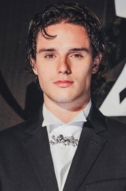 Harry Collett