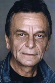 Ralf Dittrich as Bruno Götze