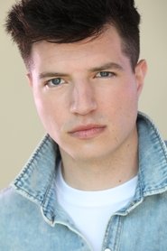 Dylan Flashner headshot