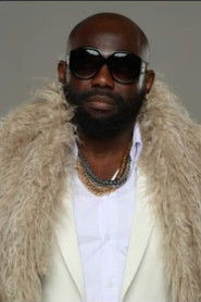 Willy Zogo as Officer #2