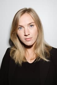 Laima Akstinaitė as Viktorija