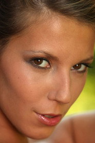 Lizzie Ryan photo 2