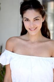 Jocelyn Osorio as Estella