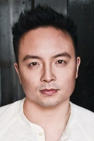 Allen Keng as Groomsman