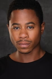 Daniel Kyri as Darren Ritter