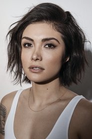 Daniella Pineda isBonnie