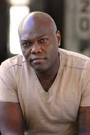 Peter Macon as Vernon