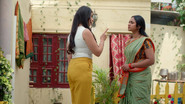 Deepa Faces Kanika Boldly