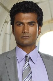 Sendhil Ramamurthy