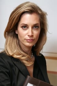 Tina Bordihn as Theresa Jäger