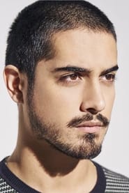 Profile picture of Avan Jogia who plays Roman Mercer