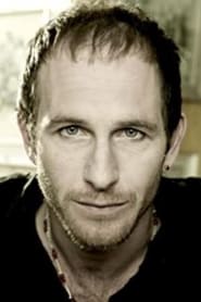 Imagem Paul Kaye