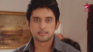 Shyam to Frame Khushi