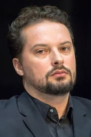 Antoni Lazarkiewicz headshot