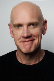 Jeff Barker is Trivia Bar Host (uncredited)