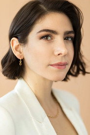 Nicole Kawalez 13
