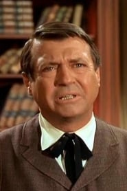 Don Hanmer as Leo Lloyd