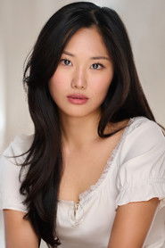 Sarah Quinn Lee is Lisa