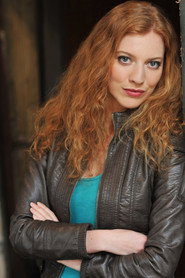 Robyn Thomas 666x1000