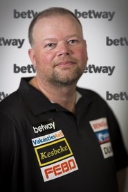 Raymond van Barneveld as Self - Special Guest