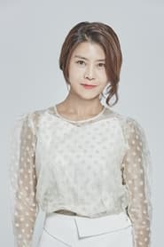 Choi Hyuk-joo as Screenwriter Kim