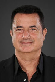 Portrait de Acun Ilıcalı