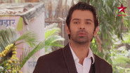 Khushi Packs Payal's Things