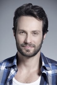 Fernando Pavão is Mathias