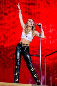 Miley Cyrus: Live at Glastonbury Festival