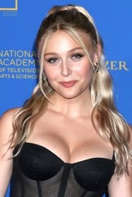 Alyvia Alyn Lind