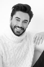 Gökhan Alkan as Şah Tahmasb