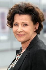 Dorota Kolak as Clerk