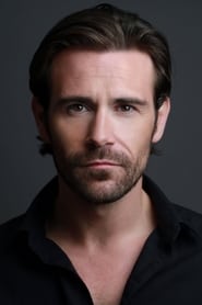 Profile picture of Matt Ryan who plays Dr. Gwyn Davies