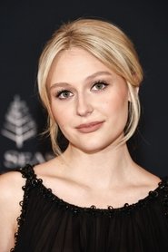 Alyvia Alyn Lind