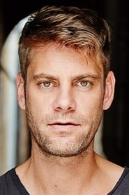 Nathan Sapsford as Fitz