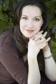 Alison Matthews 666x1000