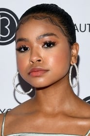 Navia Robinson as Nia Baxter-Carter