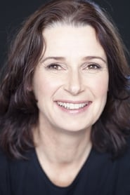 Madeleine Lynch as Ingrid Campbell