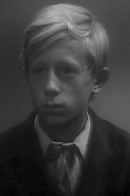 Петя Шапаров