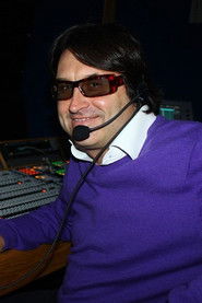 Marcus Viner photo thumbnail