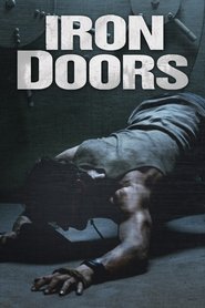 Poster Iron Doors: Entkommen oder sterben!