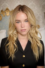 Milly Alcock - Immagine /r7ebXJ8747MMYoiHuRjisJVZCcv.jpg