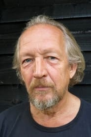 Lukas Dijkema as Paul van Rossem