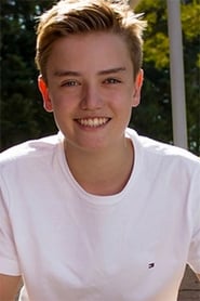 Alexander McGuire as Young Barry