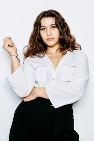 Nadia Al Saidi como Sonia
